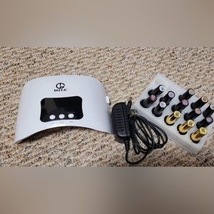 UV nail kit and nail polishes